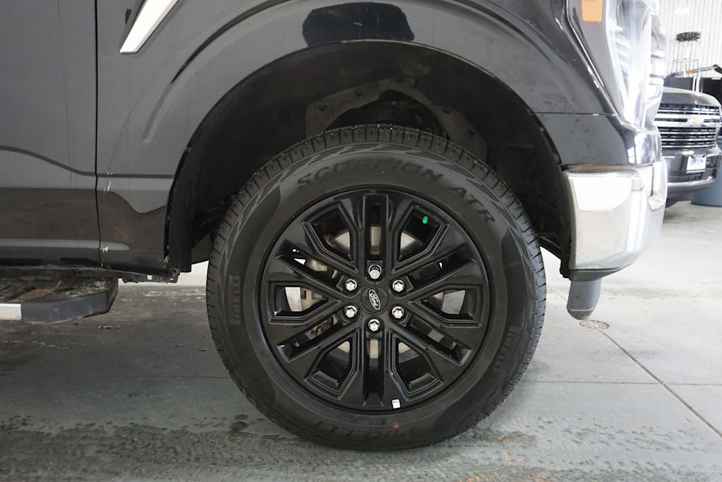 2021 Ford F-150 XLT 22