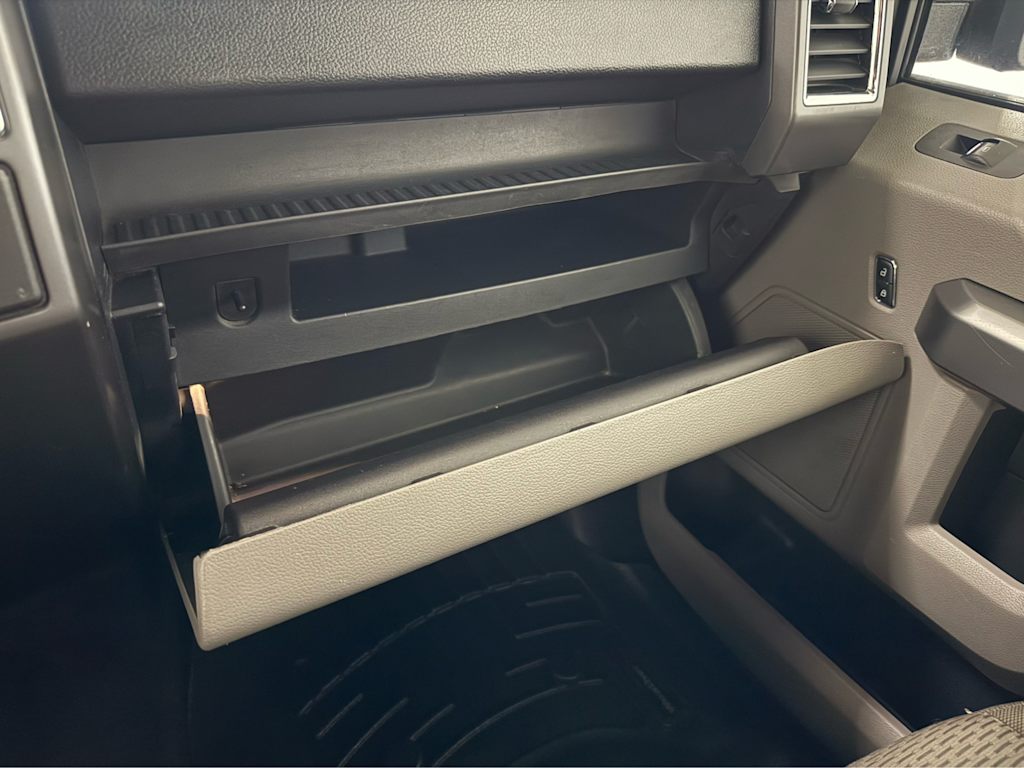 Thumbnail: 2017 Ford F-150 - 23