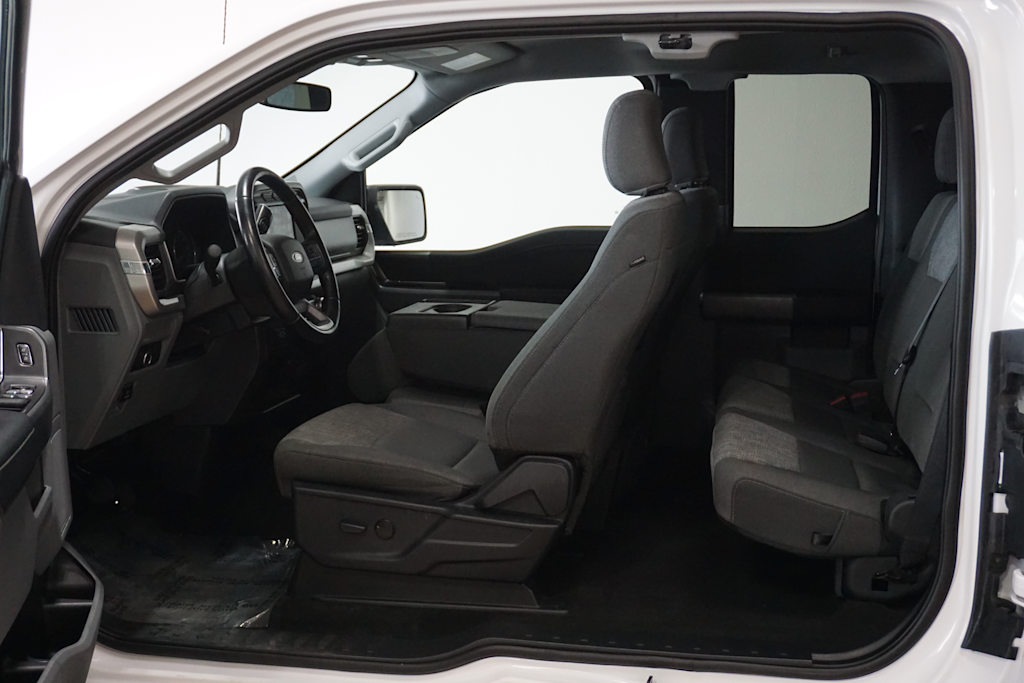 2022 Ford F-150 XLT 22