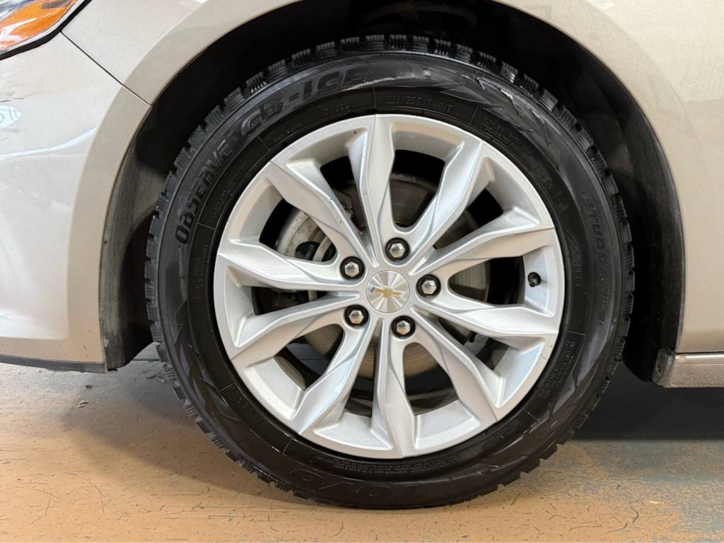 Thumbnail: 2024 Chevrolet Malibu - 6