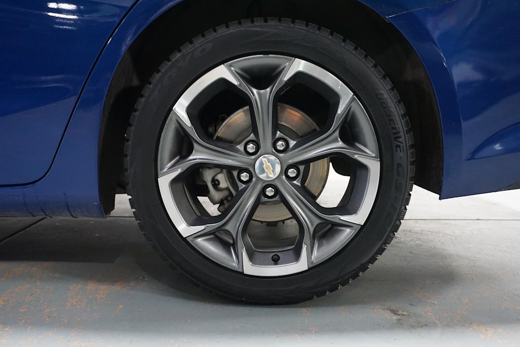 Thumbnail: 2023 Chevrolet Malibu - 17