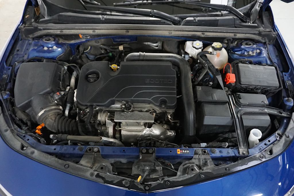 Thumbnail: 2023 Chevrolet Malibu - 6