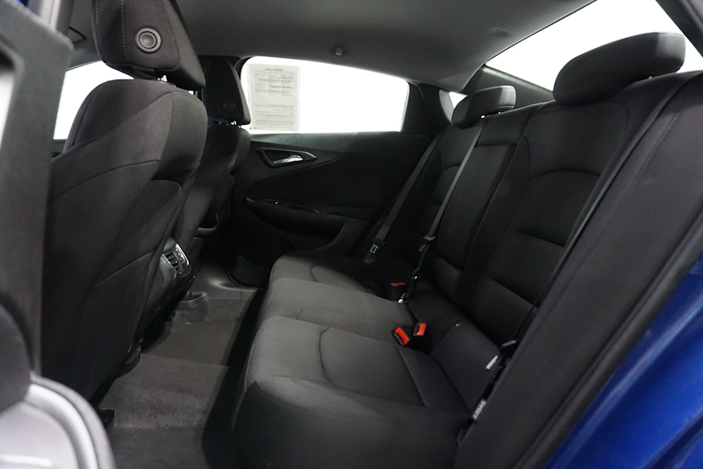 Thumbnail: 2023 Chevrolet Malibu - 10