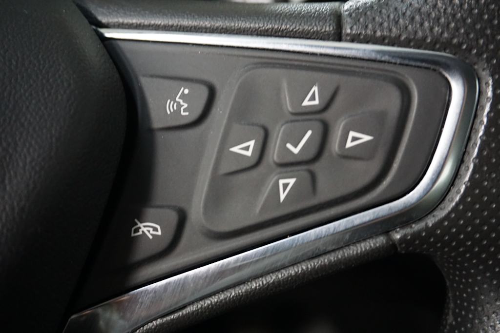 Thumbnail: 2023 Chevrolet Malibu - 25