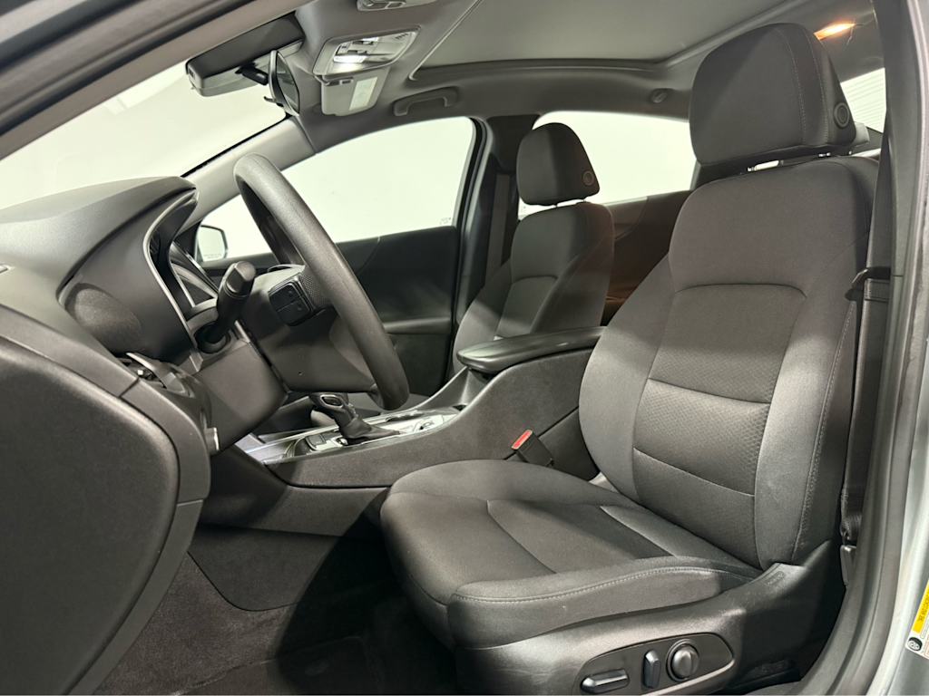 Thumbnail: 2024 Chevrolet Malibu - 9