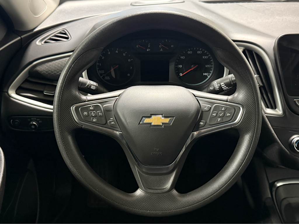 Thumbnail: 2024 Chevrolet Malibu - 8