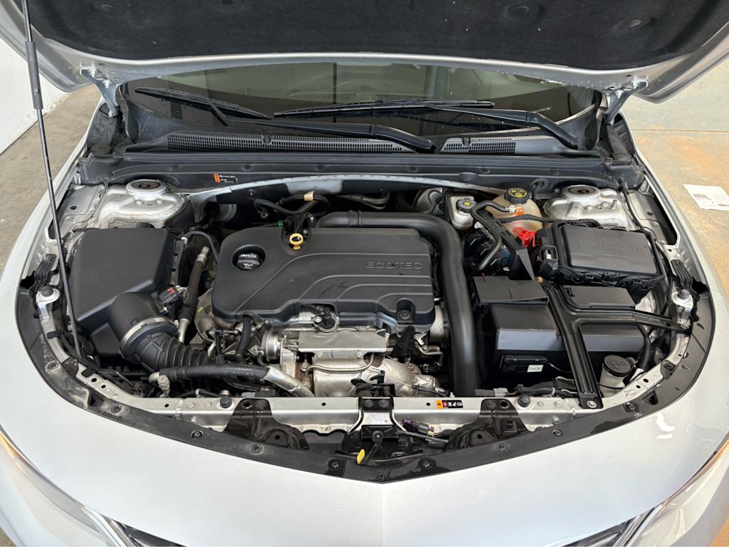 Thumbnail: 2018 Chevrolet Malibu - 6