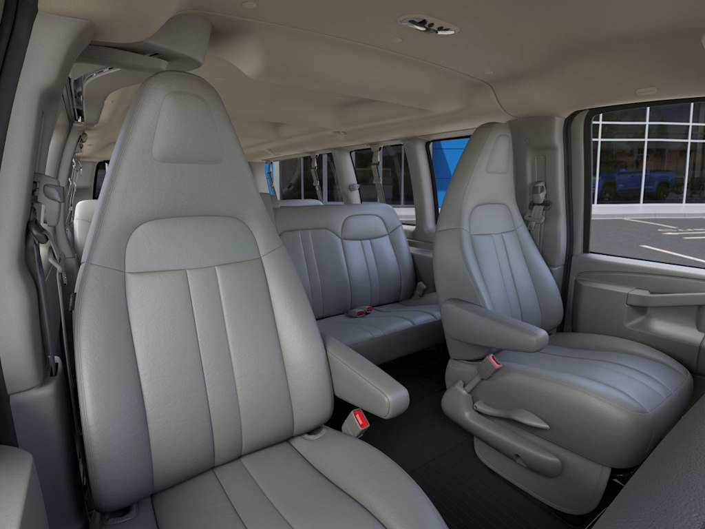 2025 Chevrolet Express Passenger LS - Photo 7