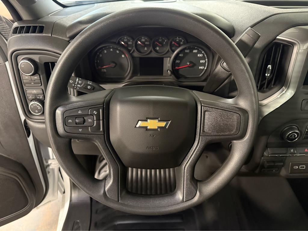 Thumbnail: 2025 Chevrolet Silverado 3500 - 7