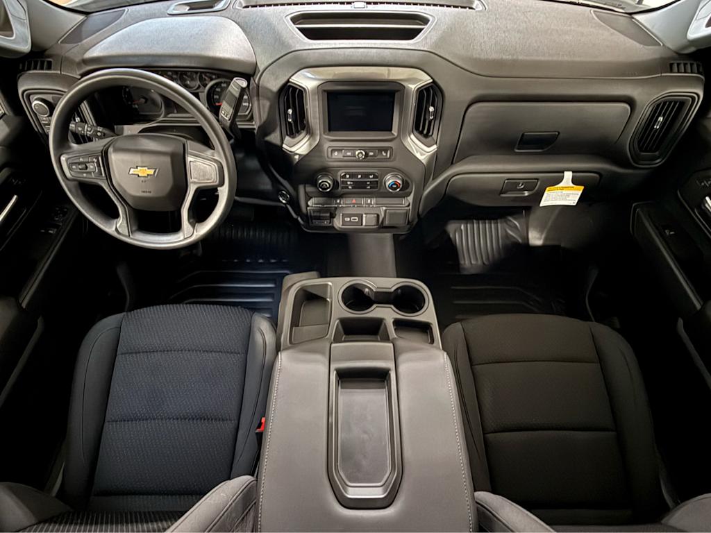 Thumbnail: 2025 Chevrolet Silverado 3500 - 2