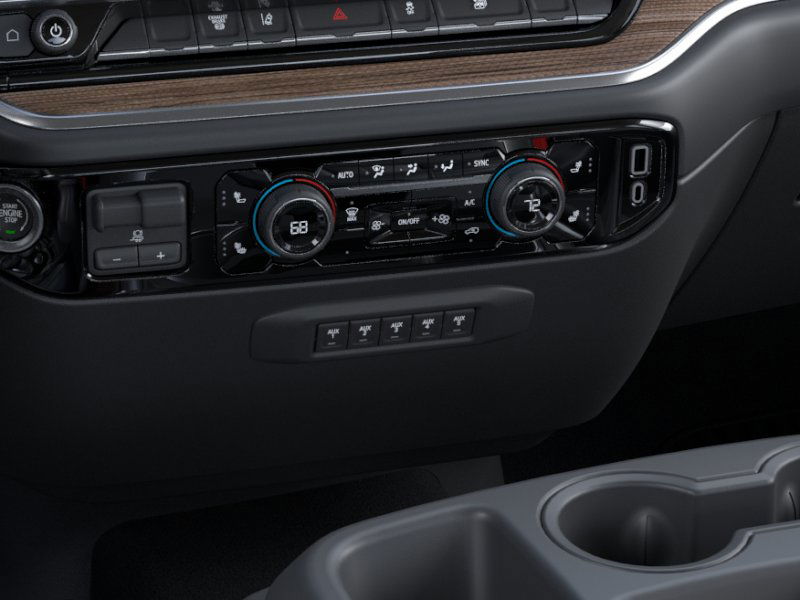 Thumbnail: 2026 Chevrolet Silverado 3500 - 23