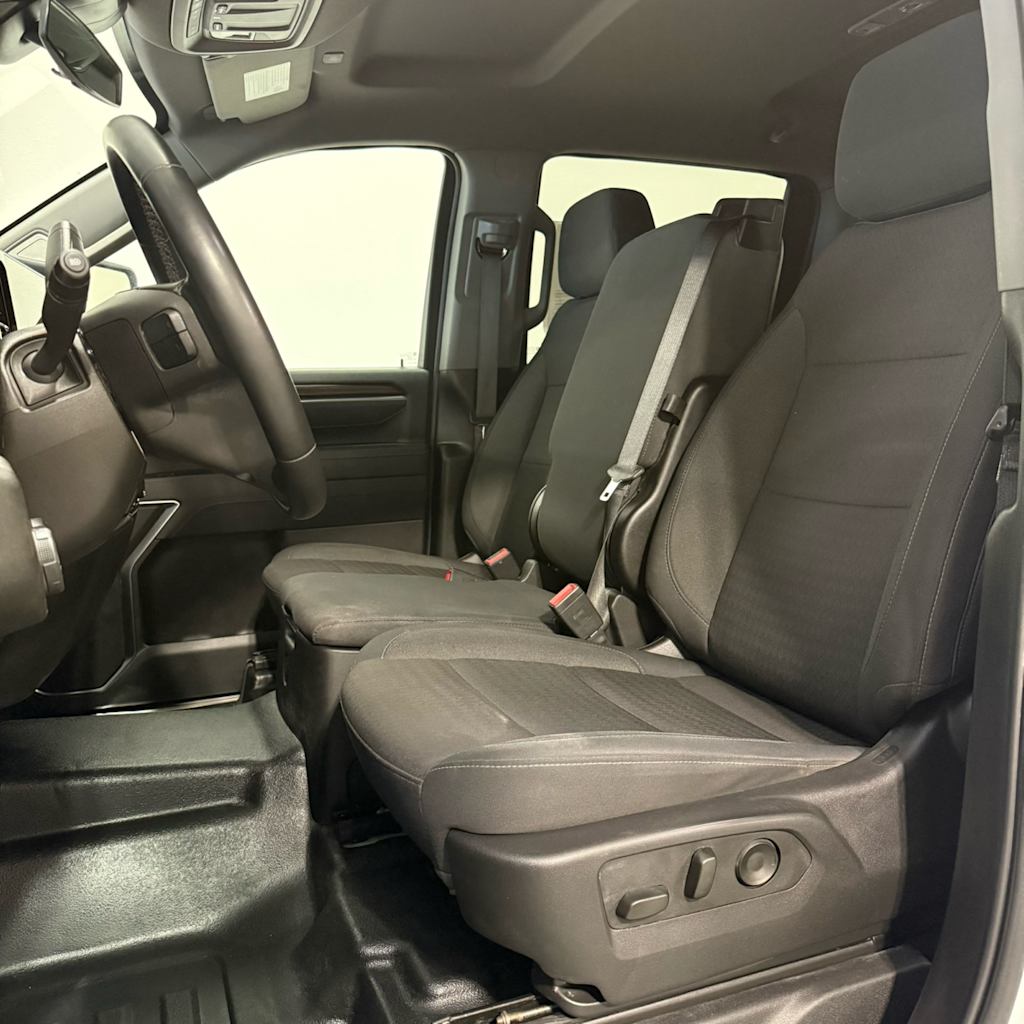 Thumbnail: 2025 Chevrolet Silverado 2500 - 9