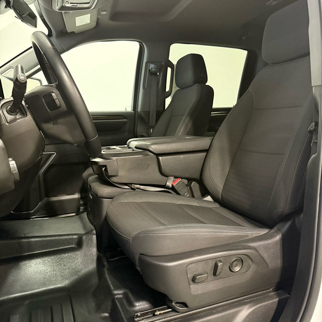 Thumbnail: 2025 Chevrolet Silverado 2500 - 8