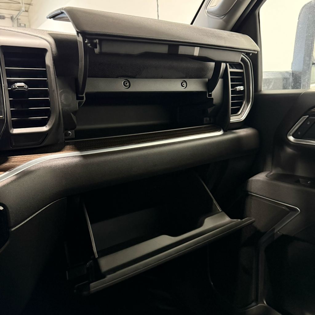 Thumbnail: 2025 Chevrolet Silverado 2500 - 20