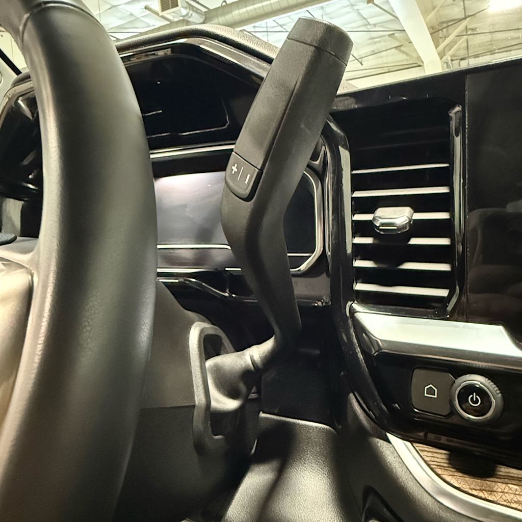 Thumbnail: 2025 Chevrolet Silverado 2500 - 26