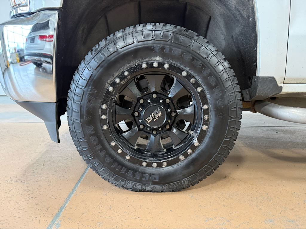 Thumbnail: 2015 Chevrolet Silverado 2500 - 5