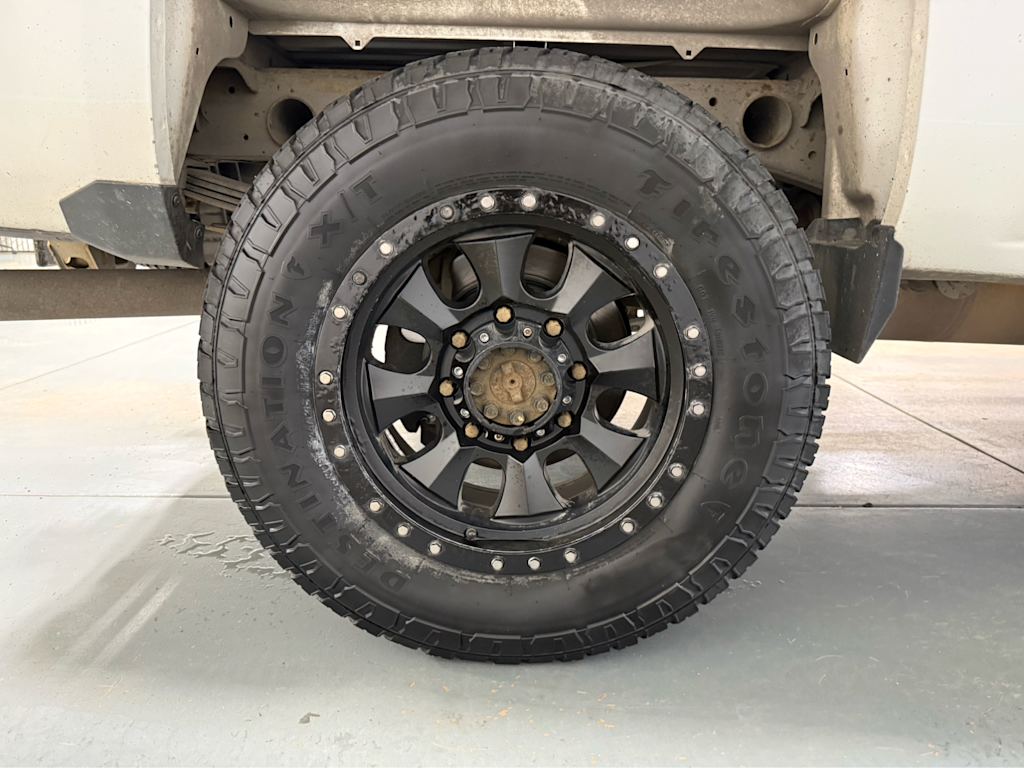 Thumbnail: 2015 Chevrolet Silverado 2500 - 19
