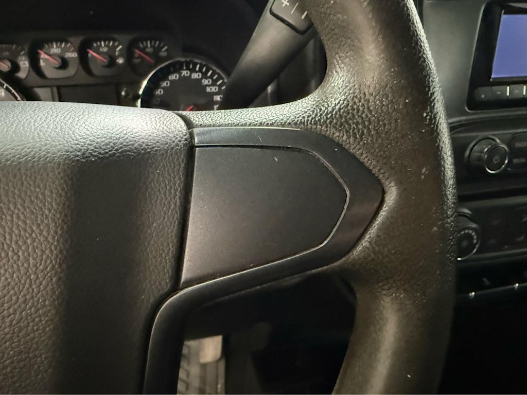 Thumbnail: 2015 Chevrolet Silverado 2500 - 22