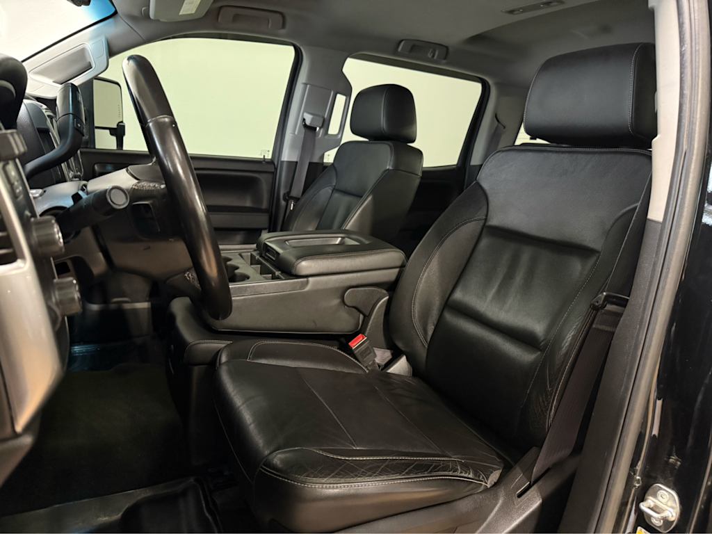 Thumbnail: 2016 Chevrolet Silverado 2500 - 9