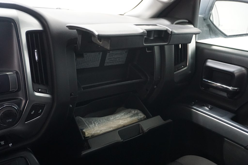 Thumbnail: 2015 Chevrolet Silverado 2500 - 21
