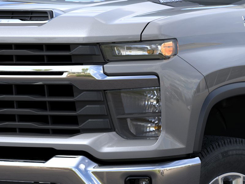 2025 Chevrolet Silverado 2500 LT 18