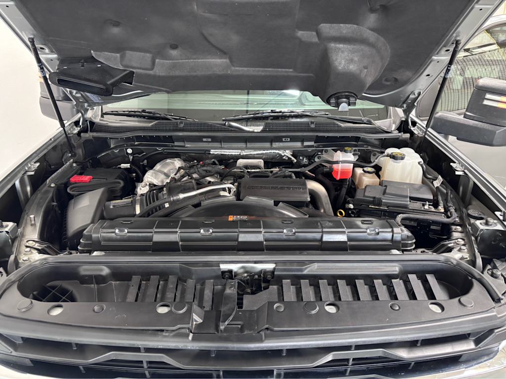 Thumbnail: 2025 Chevrolet Silverado 2500 - 6