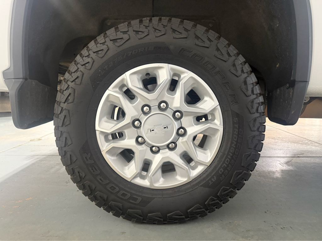 Thumbnail: 2025 Chevrolet Silverado 2500 - 18