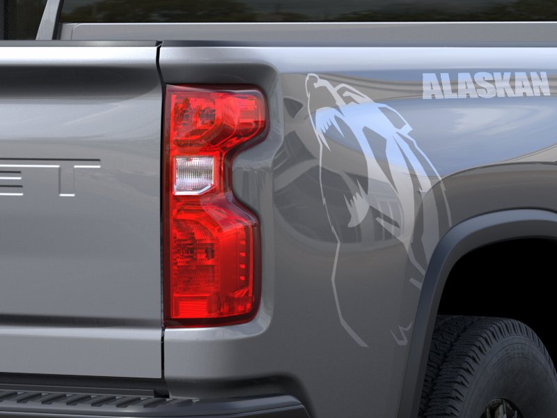 Thumbnail: 2026 Chevrolet Silverado 3500 - 17
