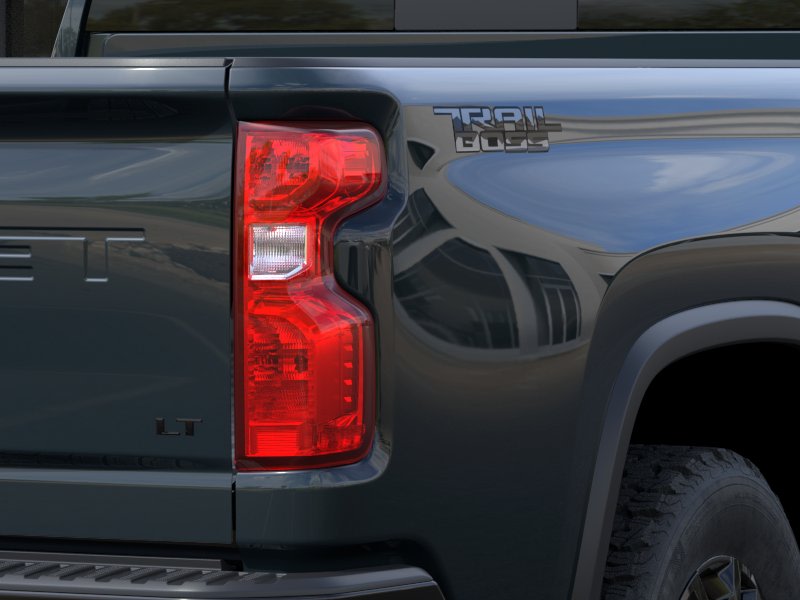 Thumbnail: 2026 Chevrolet Silverado 3500 - 18