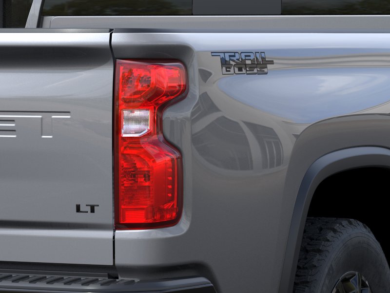 Thumbnail: 2026 Chevrolet Silverado 3500 - 18