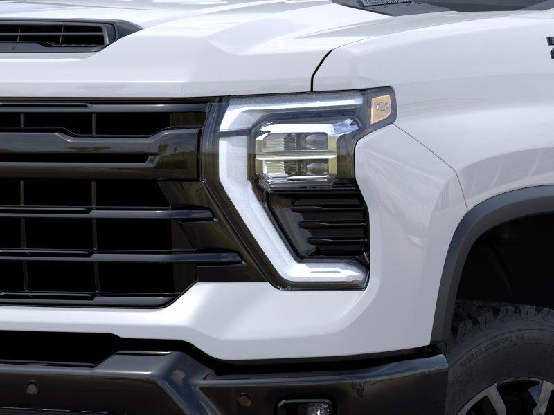 Thumbnail: 2026 Chevrolet Silverado 3500 - 17