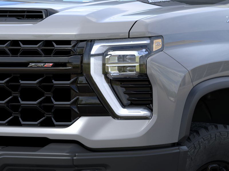 2025 Chevrolet Silverado 2500 ZR2 18