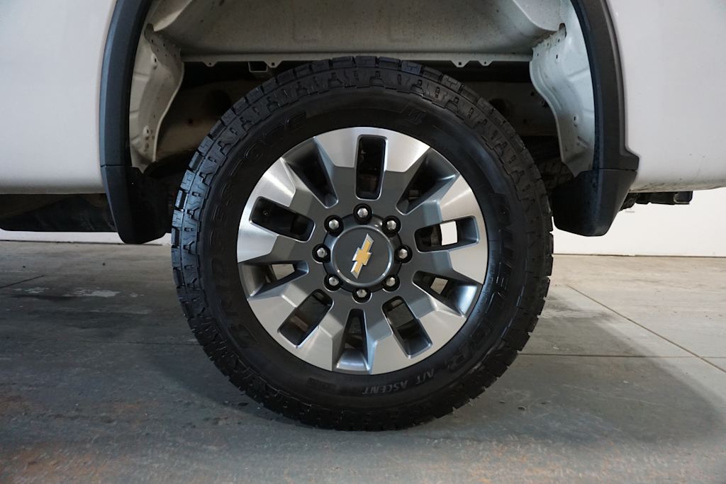 Thumbnail: 2022 Chevrolet Silverado 2500 - 18