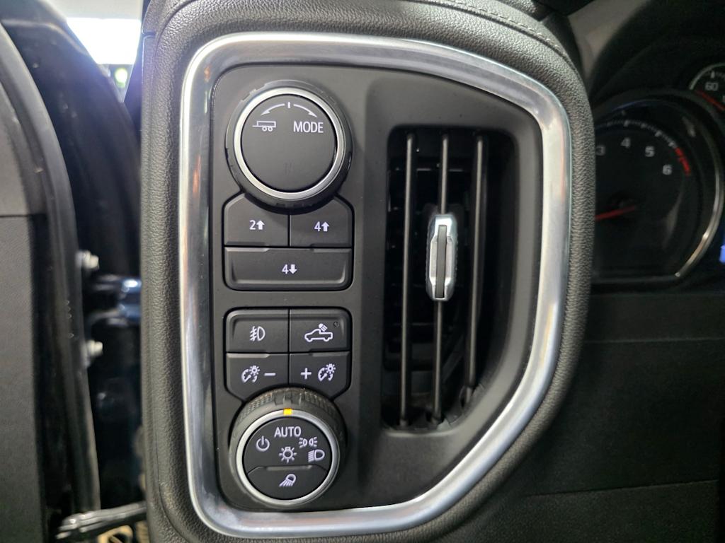 Thumbnail: 2022 Chevrolet Silverado 2500 - 26