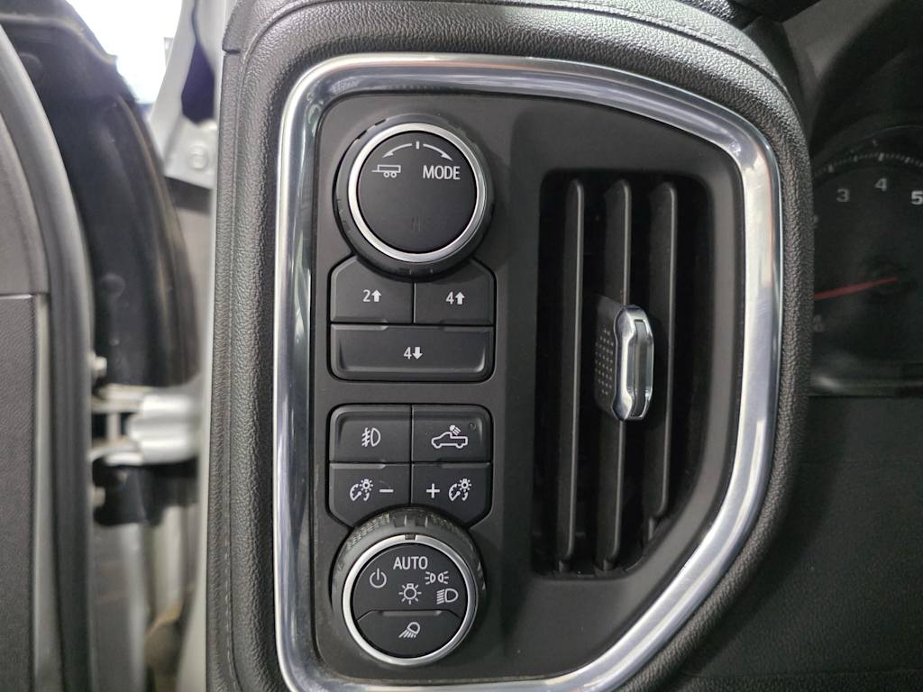Thumbnail: 2022 Chevrolet Silverado 2500 - 25