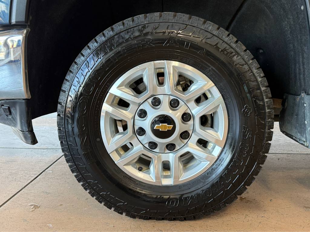 Thumbnail: 2022 Chevrolet Silverado 2500 - 6