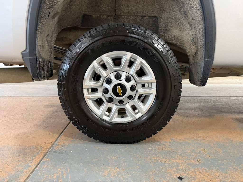 Thumbnail: 2022 Chevrolet Silverado 2500 - 19