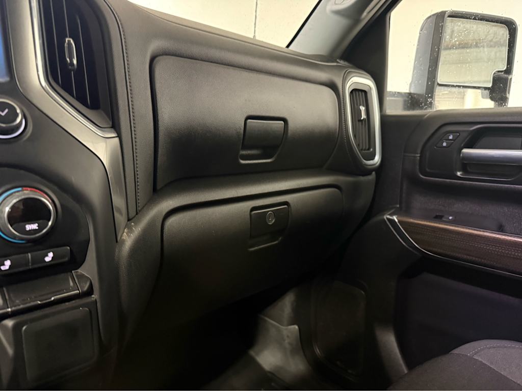 Thumbnail: 2022 Chevrolet Silverado 2500 - 24