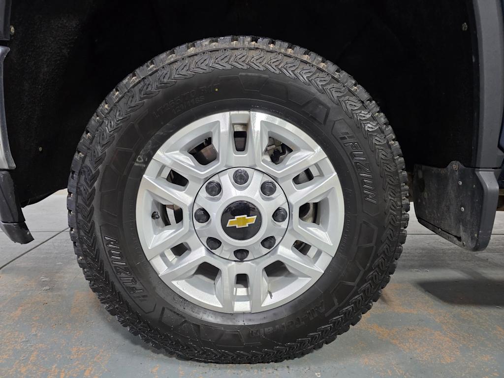 Thumbnail: 2022 Chevrolet Silverado 2500 - 19