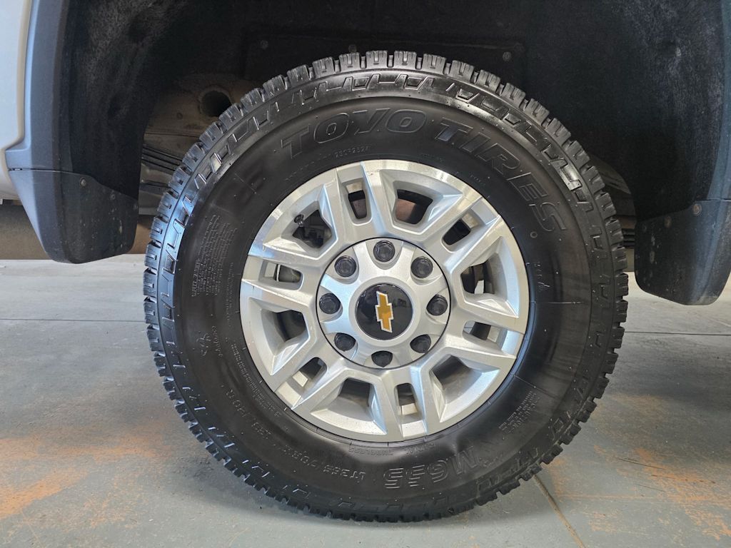 Thumbnail: 2022 Chevrolet Silverado 2500 - 18