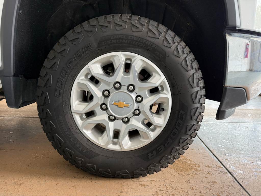 Thumbnail: 2024 Chevrolet Silverado 2500 - 19