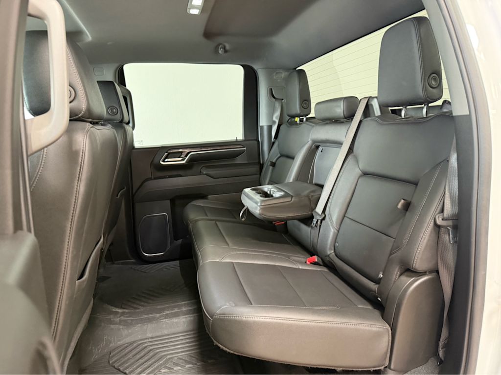 Thumbnail: 2024 Chevrolet Silverado 2500 - 20