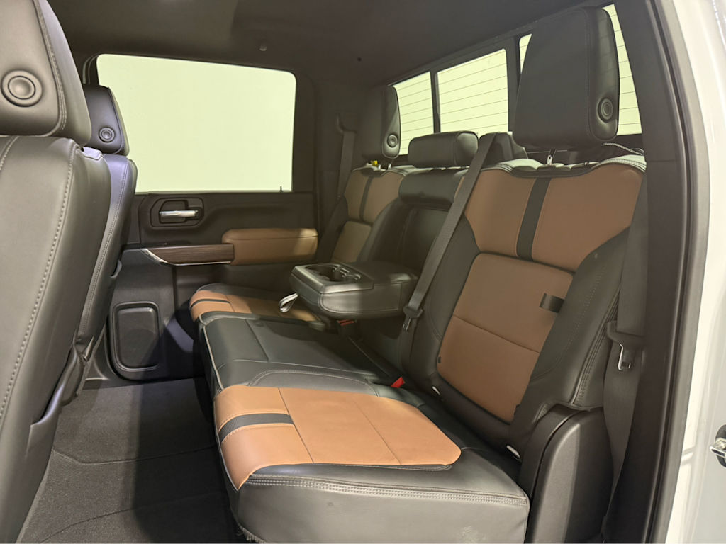 Thumbnail: 2023 Chevrolet Silverado 2500 - 19