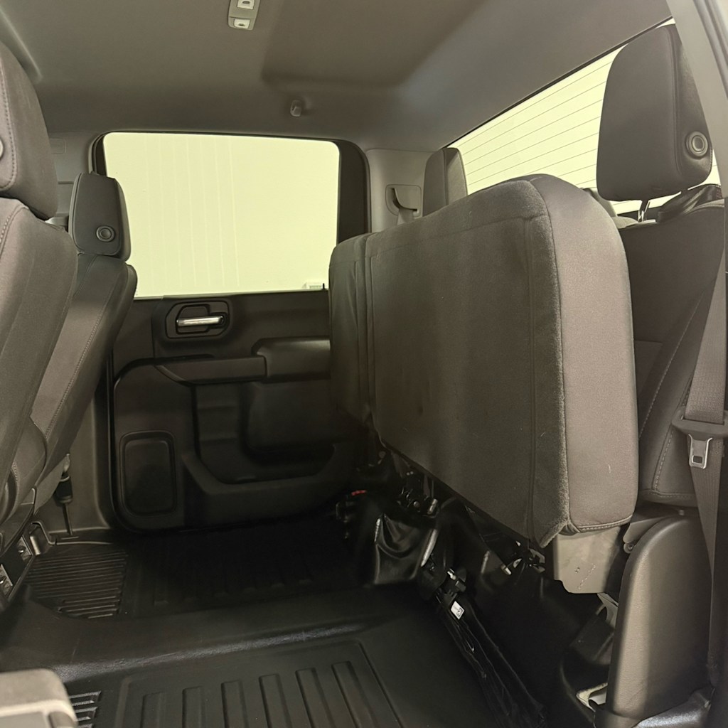 Thumbnail: 2024 Chevrolet Silverado 3500 - 21