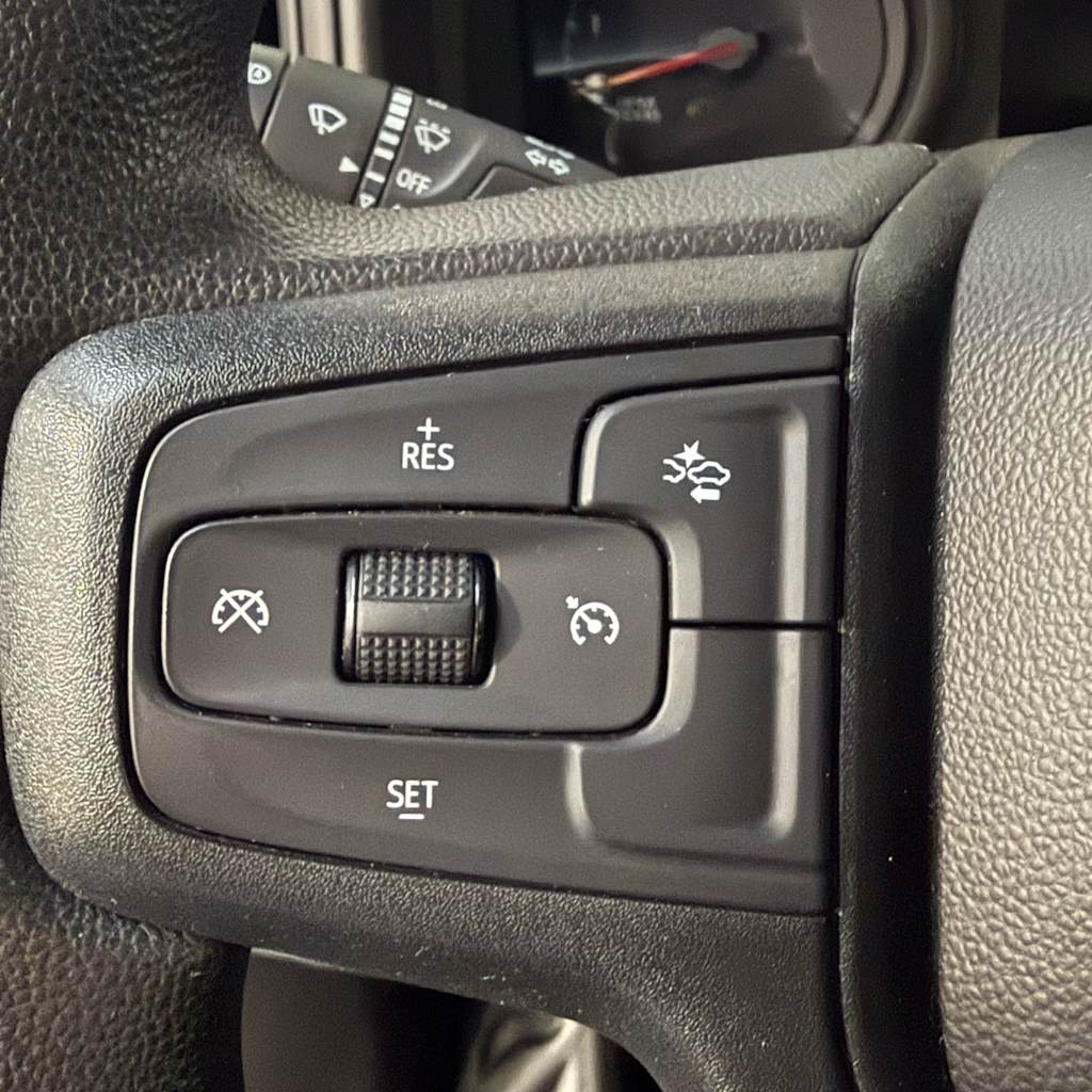 Thumbnail: 2024 Chevrolet Silverado 3500 - 25