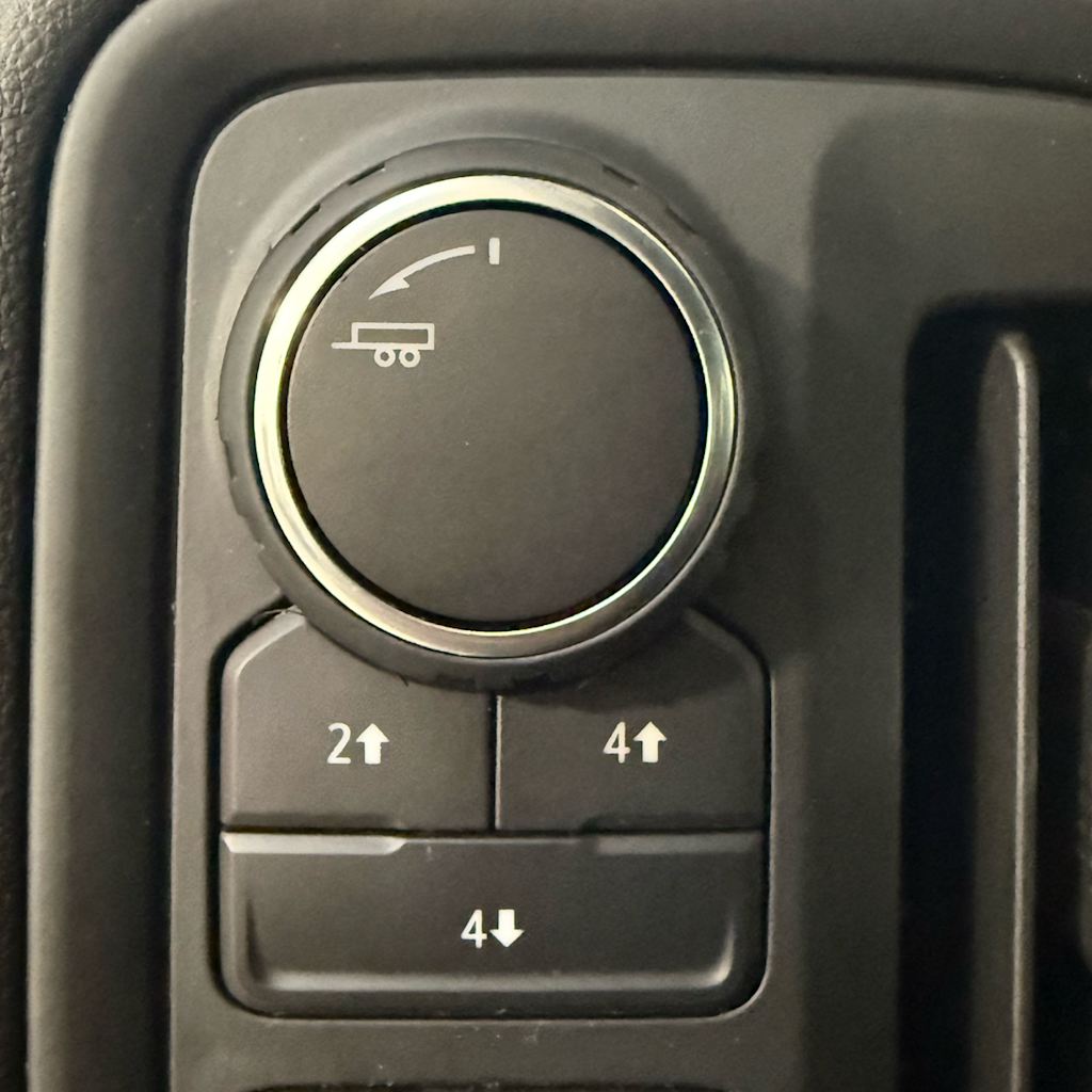 Thumbnail: 2024 Chevrolet Silverado 3500 - 11