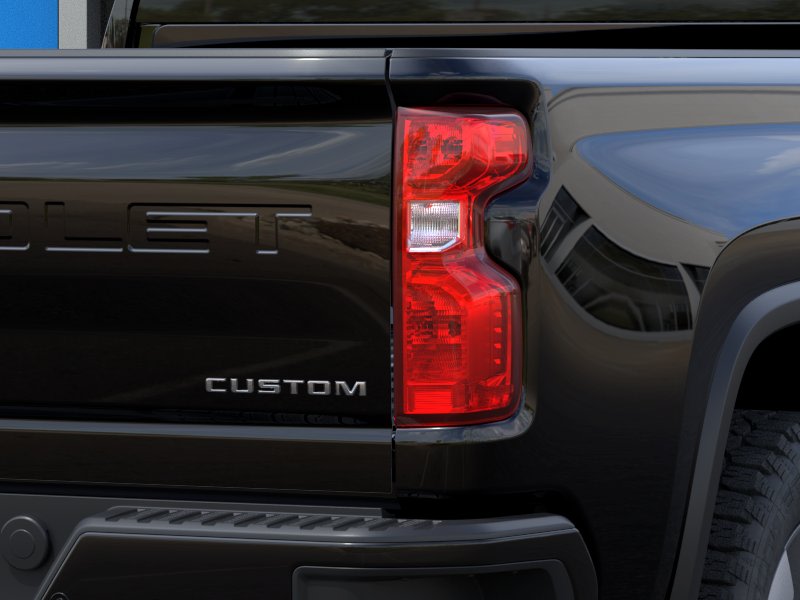 Thumbnail: 2026 Chevrolet Silverado 2500 - 17