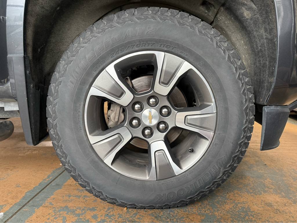 Thumbnail: 2017 Chevrolet Colorado - 6