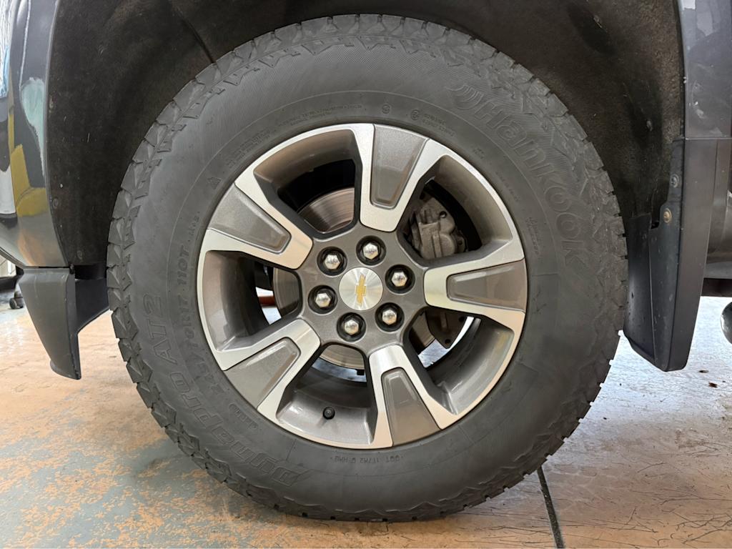 Thumbnail: 2017 Chevrolet Colorado - 20
