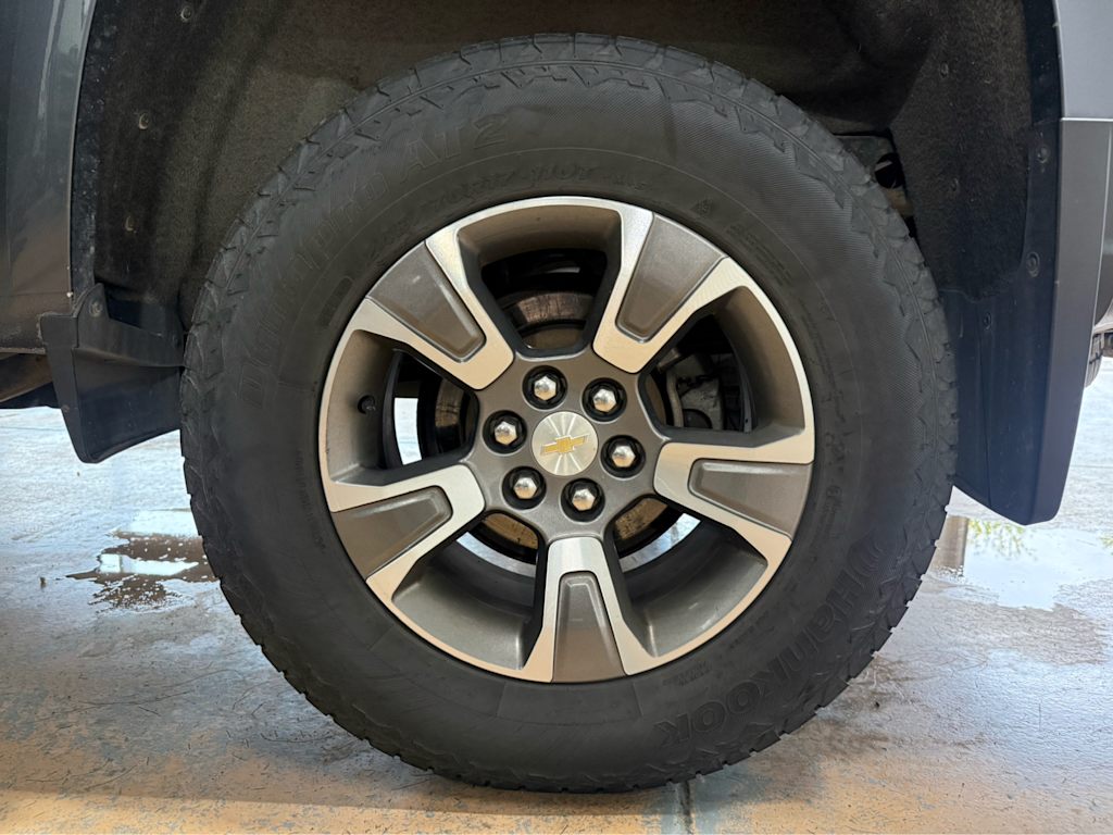 Thumbnail: 2017 Chevrolet Colorado - 19